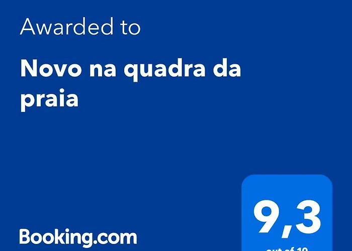 Novo Na Quadra Da Praia